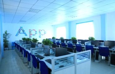 学习软件开发，来江西新华电脑看看网络技术服务